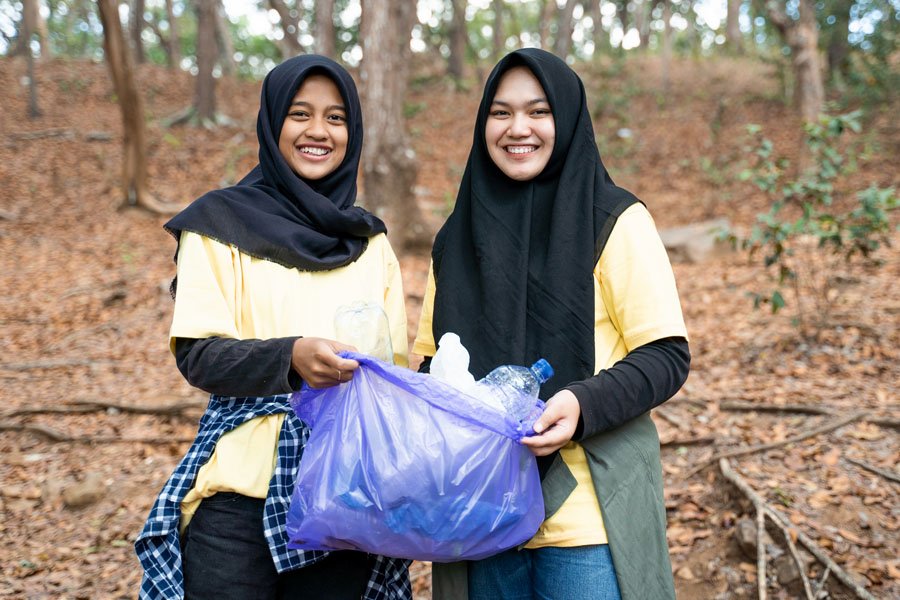 i006 - puanmakari - pelestarian lingkungan di makasar sulawesi